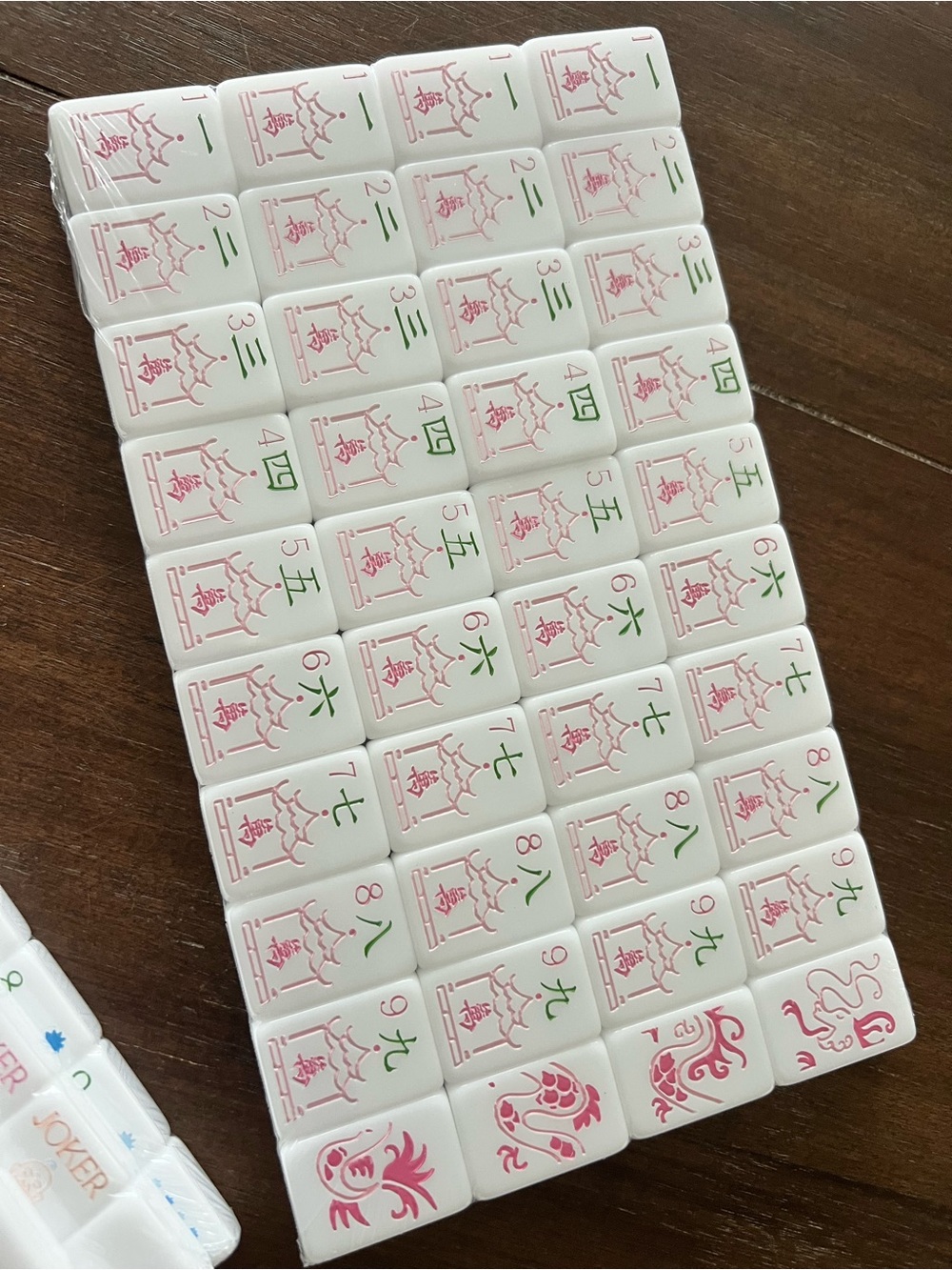 Bright White Acrylic Engraved Mahjong Tile Set - Pink, blue & Green - Picture 6 of 6